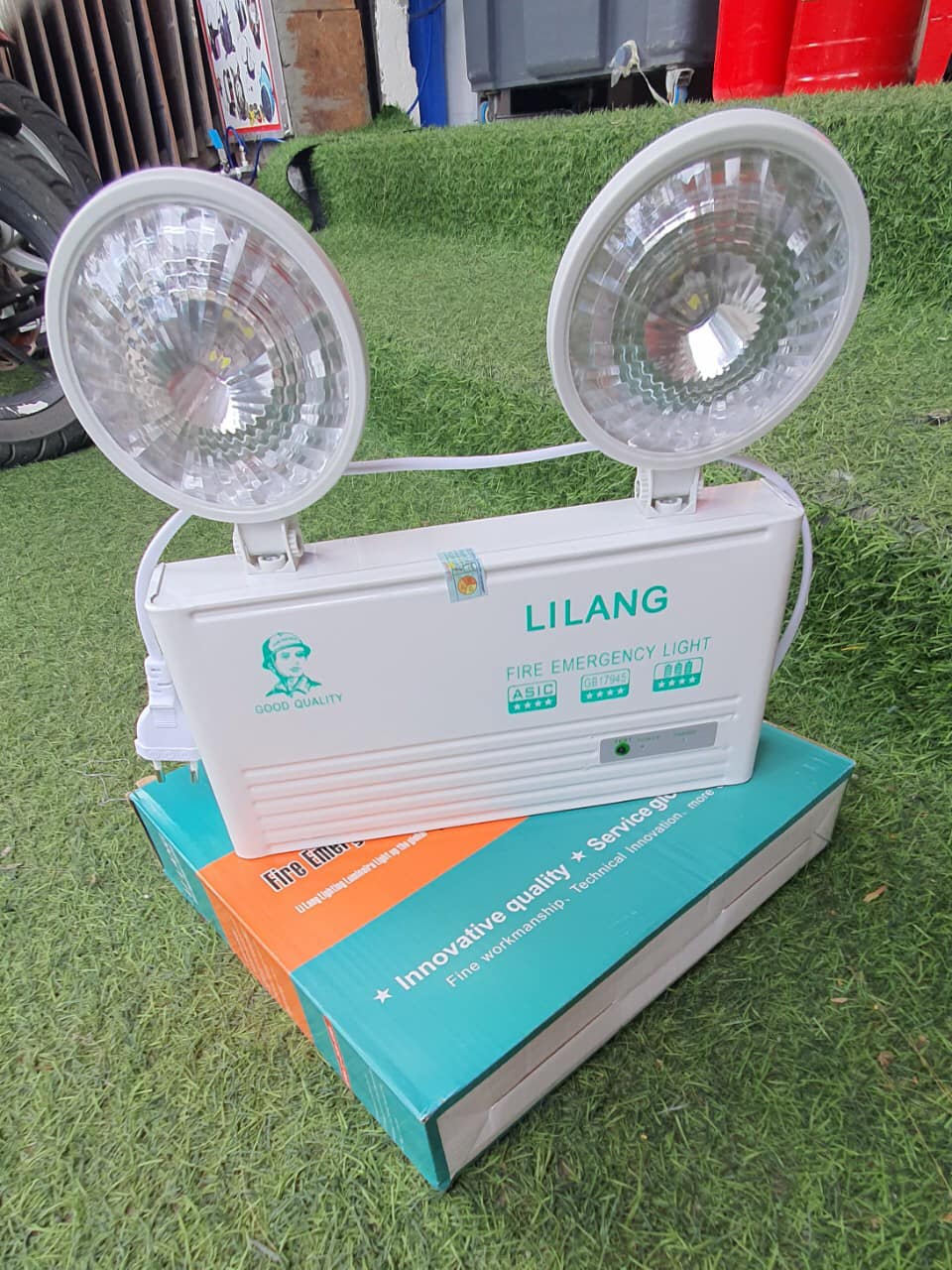 Đèn chiếu Sáng Sự Cố Lưu Điện 2H